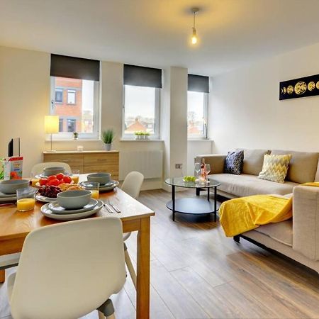 Modern & Stylish 2Br Apartment - Queens House Coventry Zewnętrze zdjęcie