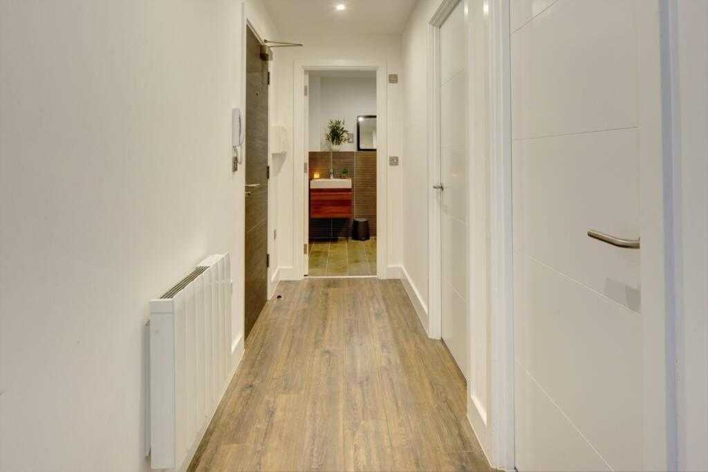 Modern & Stylish 2Br Apartment - Queens House Coventry Zewnętrze zdjęcie