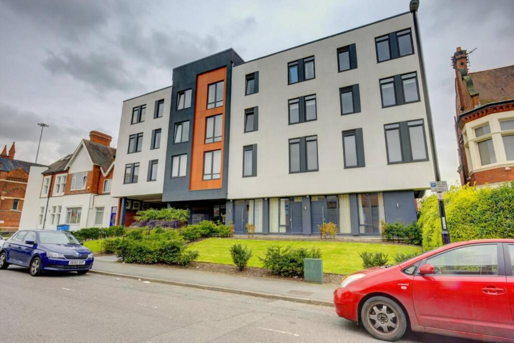 Modern & Stylish 2Br Apartment - Queens House Coventry Zewnętrze zdjęcie