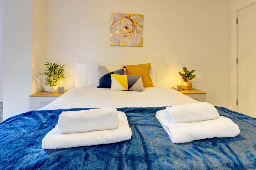 Modern & Stylish 2Br Apartment - Queens House Coventry Zewnętrze zdjęcie
