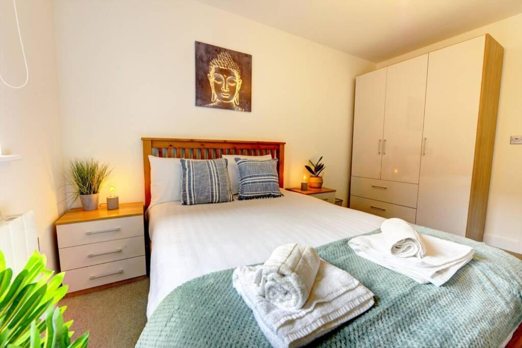 Modern & Stylish 2Br Apartment - Queens House Coventry Zewnętrze zdjęcie